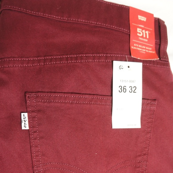 Levis - Picture 2 of 8